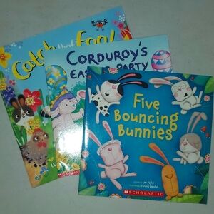 Scholastic Lot of 3 Easter Books
